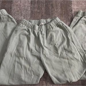 brandy melville sweatpants